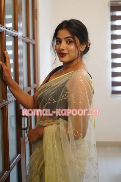 Shreenandini, Pune housewife escort profile